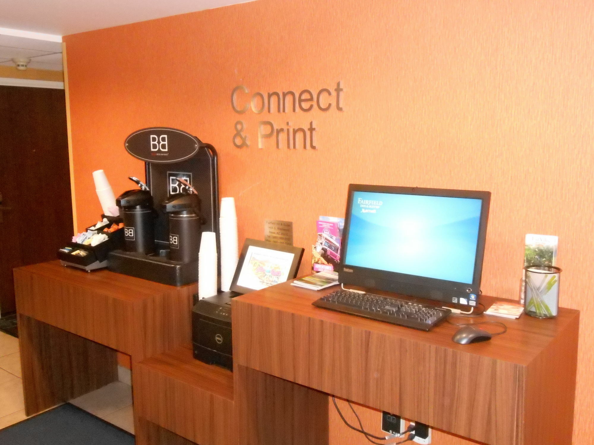 Greentree Inn And Suites Mesa / Phoenix Экстерьер фото