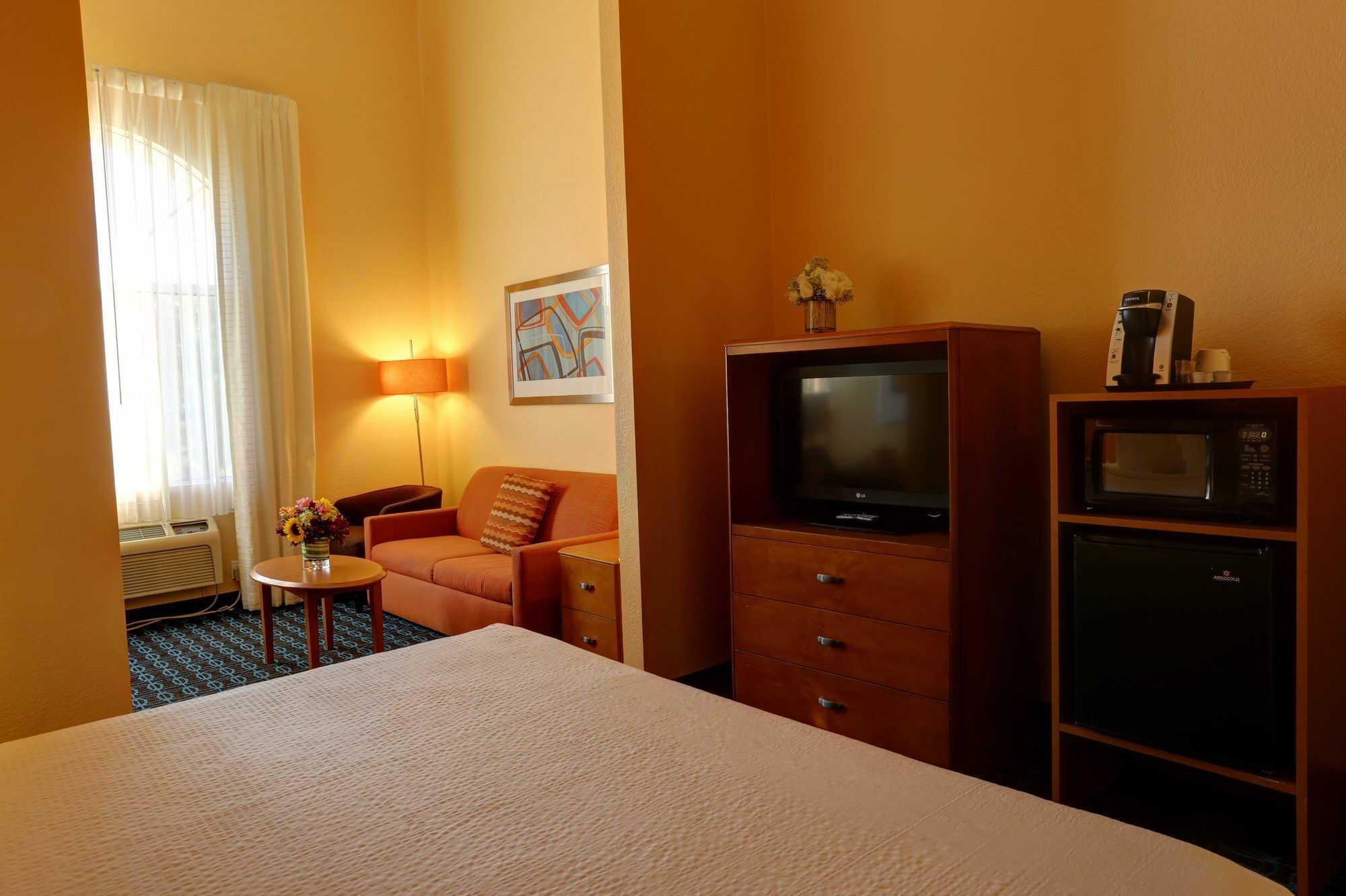 Greentree Inn And Suites Mesa / Phoenix Экстерьер фото